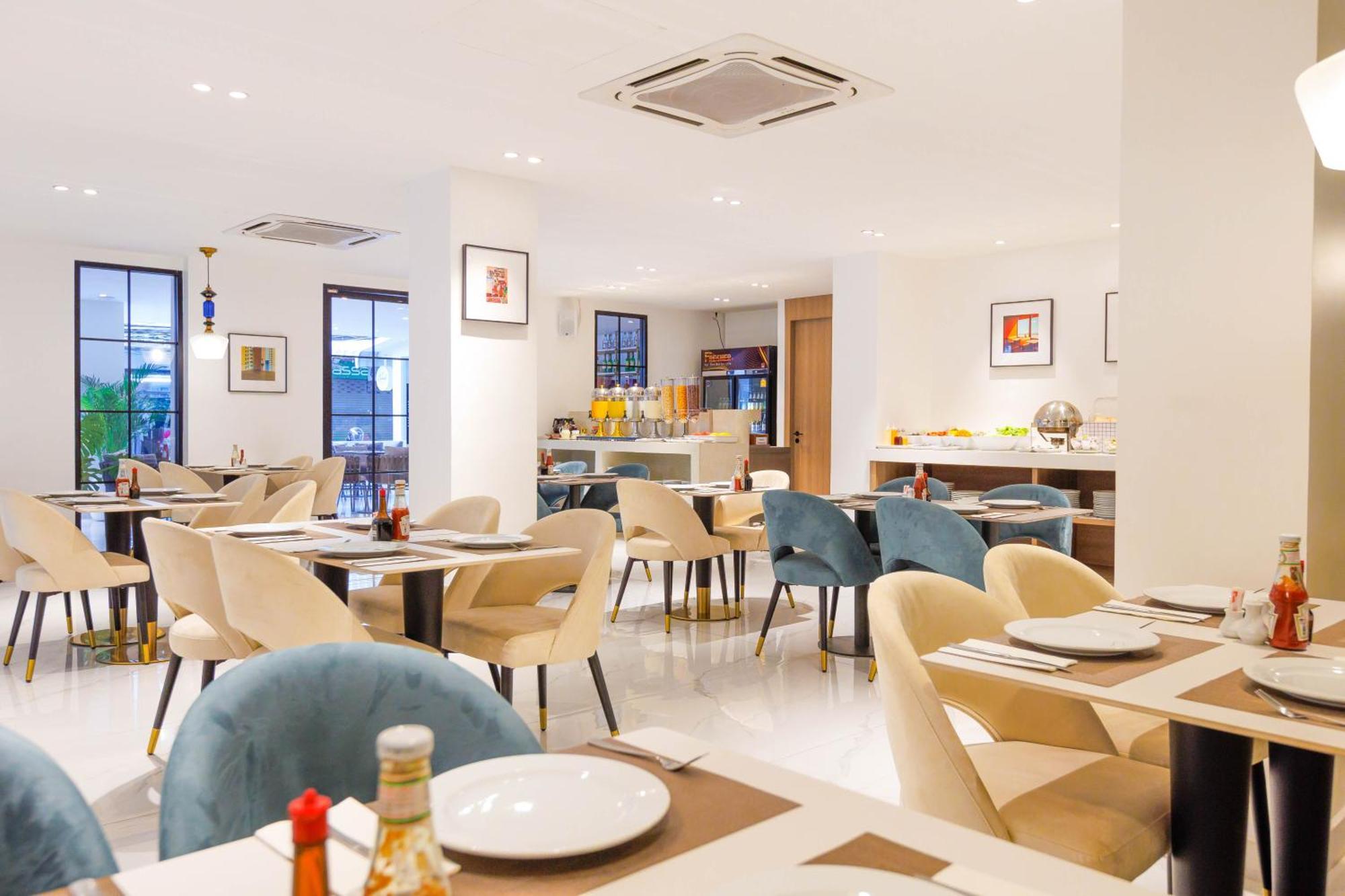 Hotel The One Bay Breeze Pattaya Exterior foto