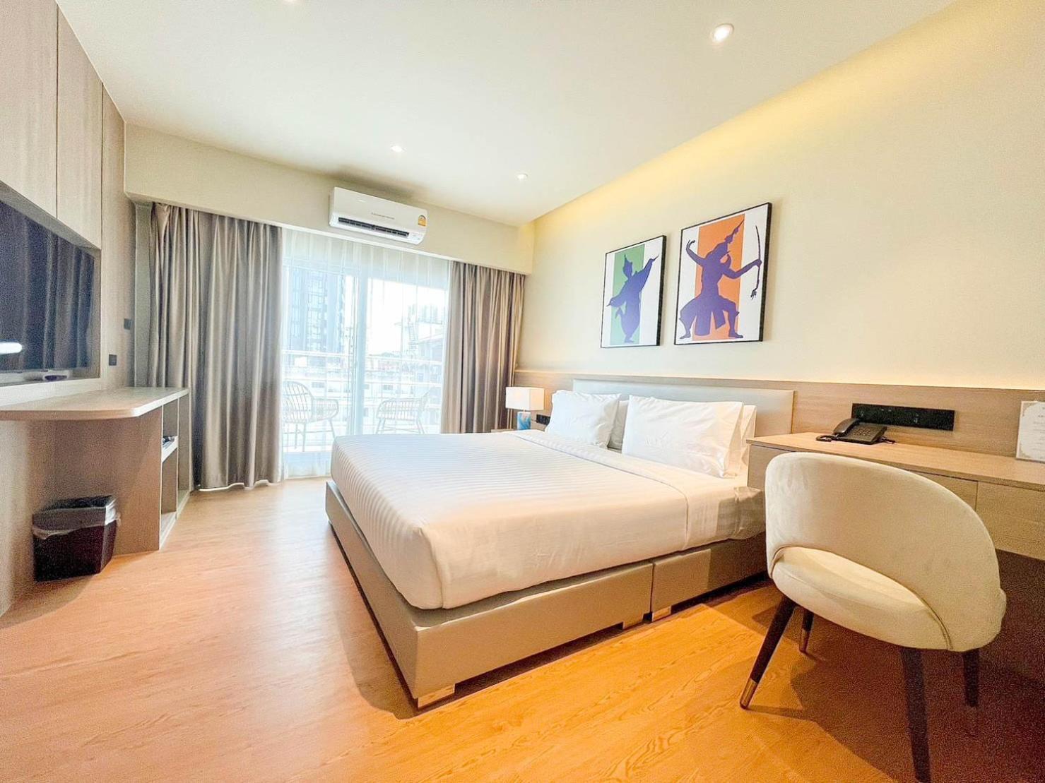 Hotel The One Bay Breeze Pattaya Exterior foto